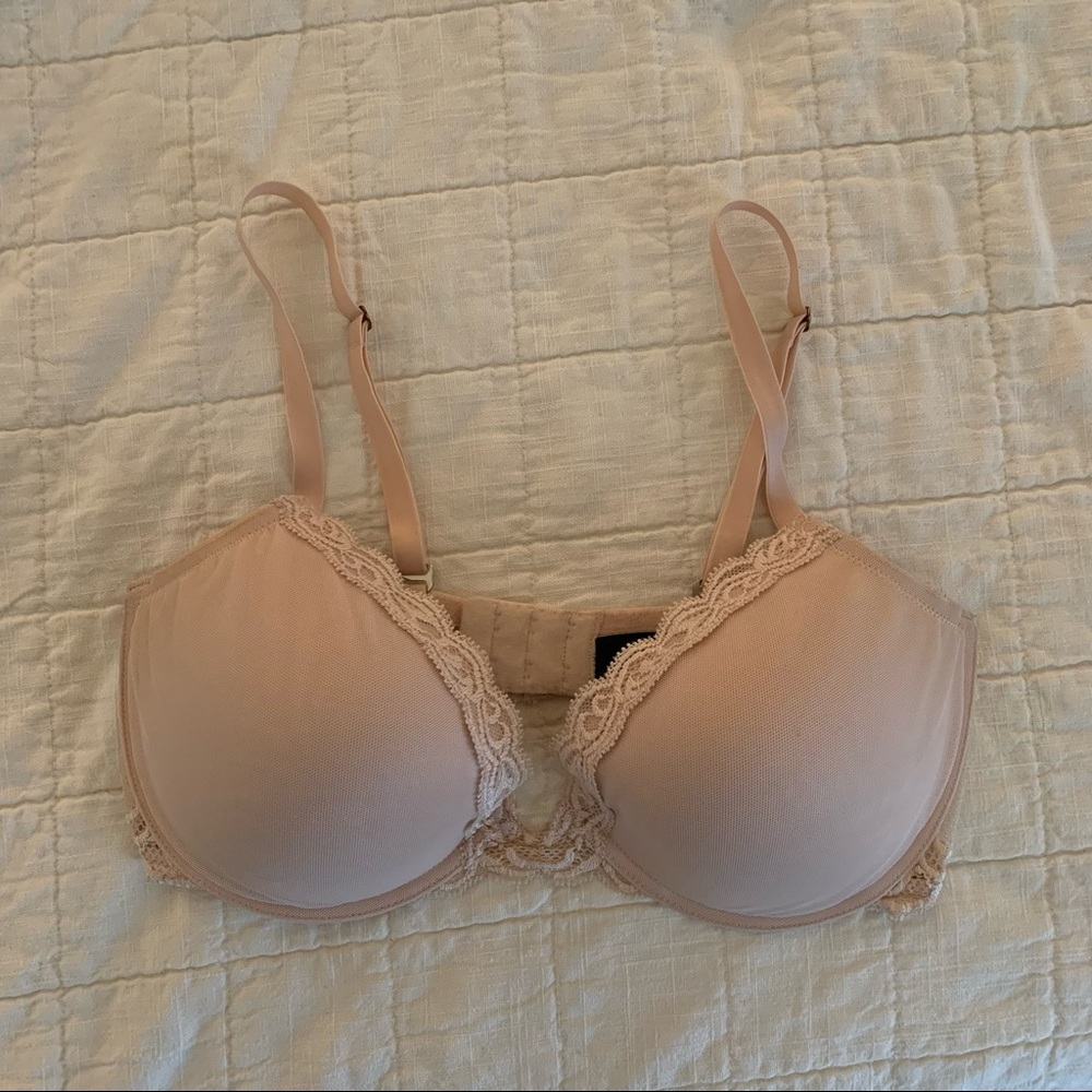 Narrow Feathers Bra